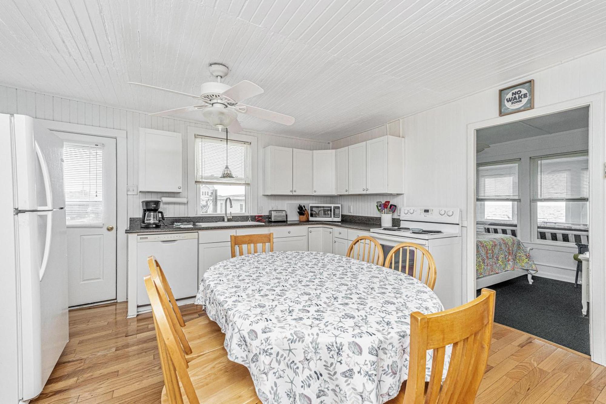 Maggie's Oceanfront Getaway Holiday home *
