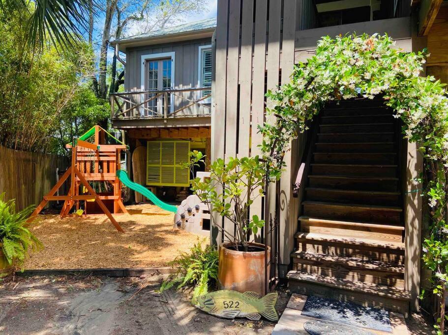 Holiday home Amazing Views! Hot Tub! 5 Beds! Walk To Beach! *