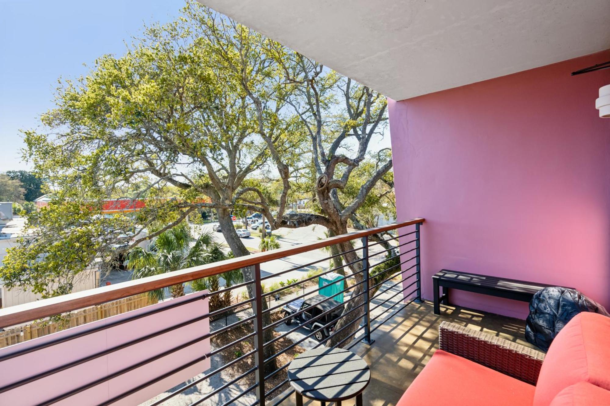 Hotel Boutique Vera In The Heart Of Folly