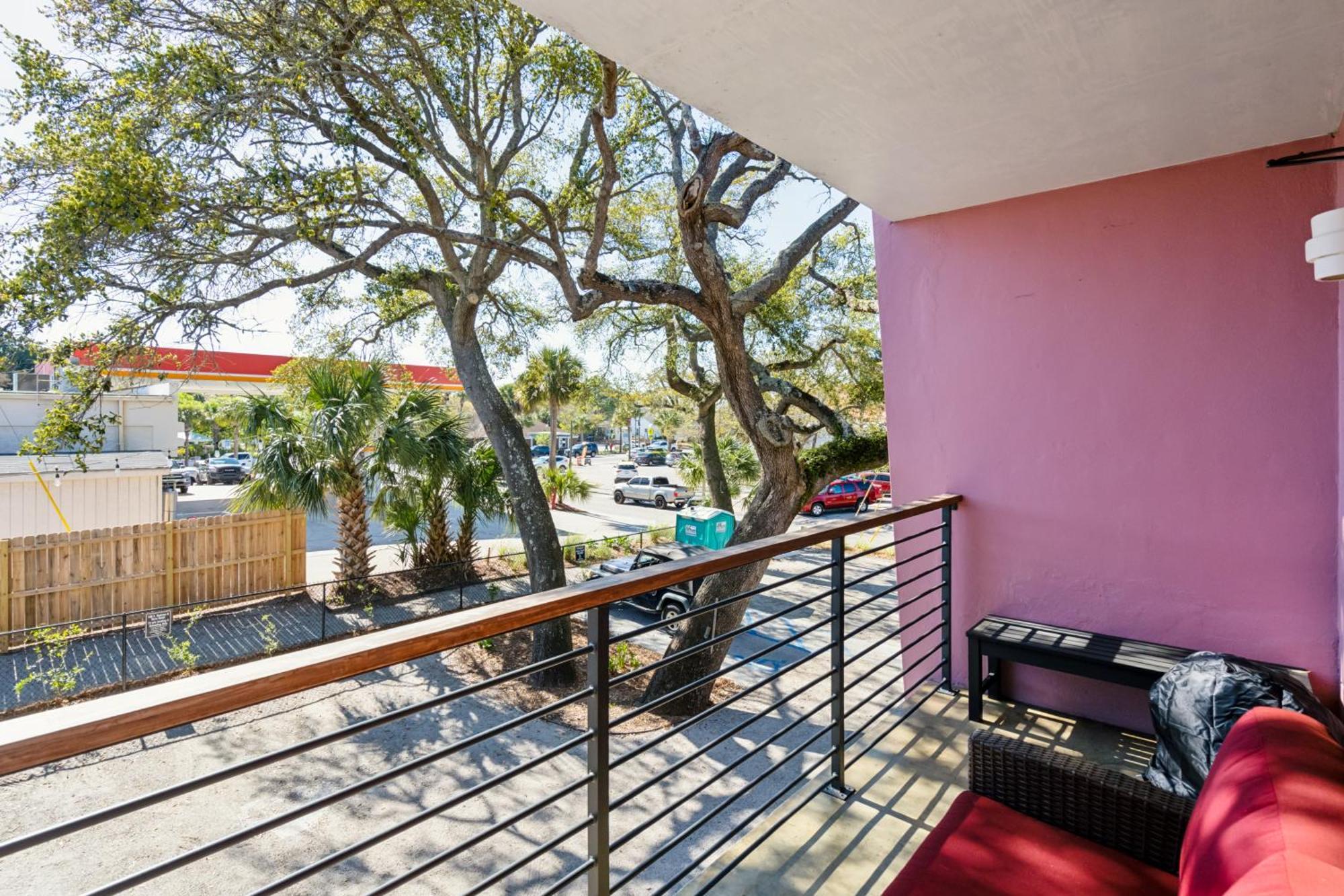 Hotel Boutique Vera In The Heart Of Folly