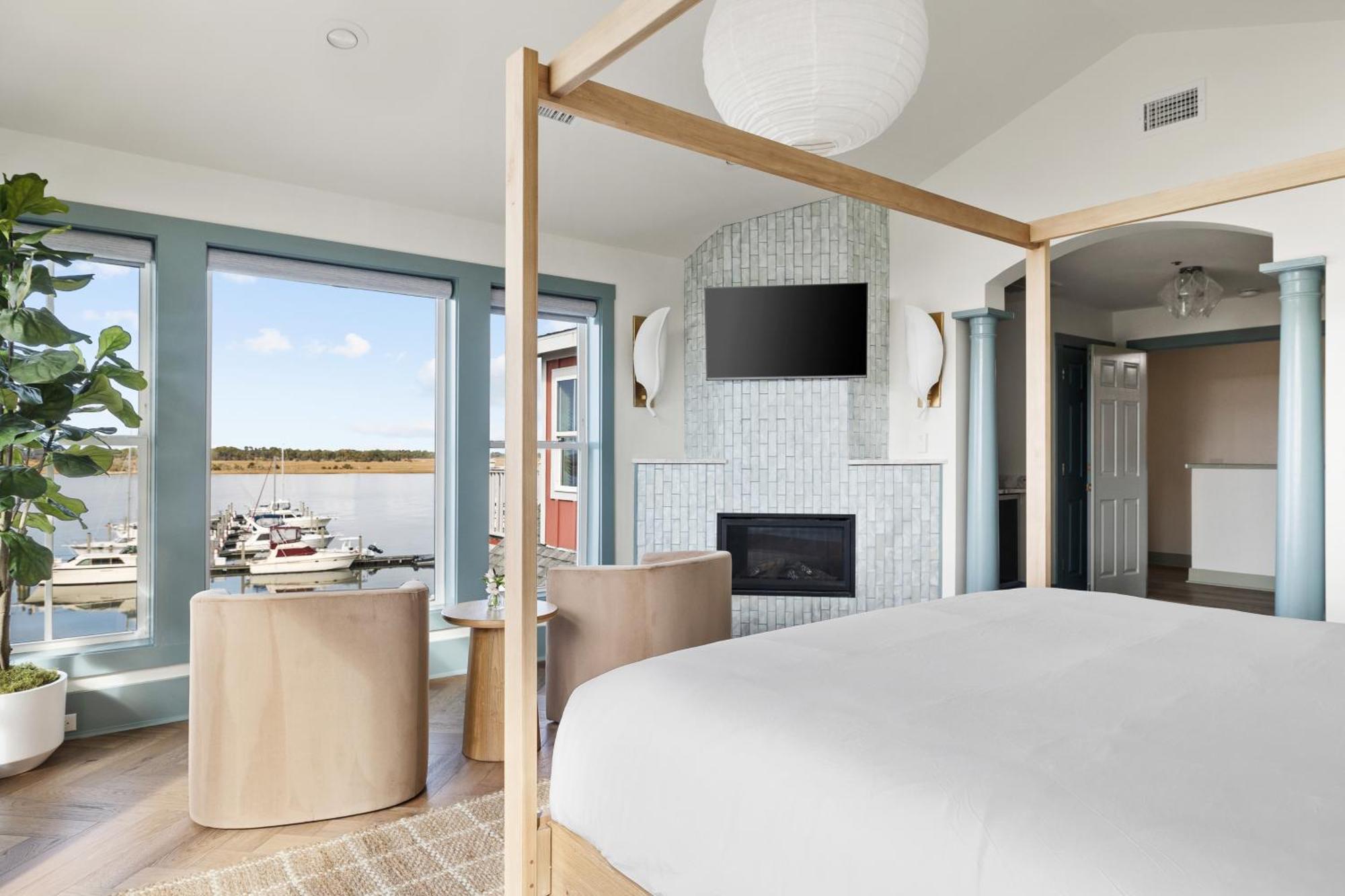 Regatta - Adults Only Bed & Breakfast