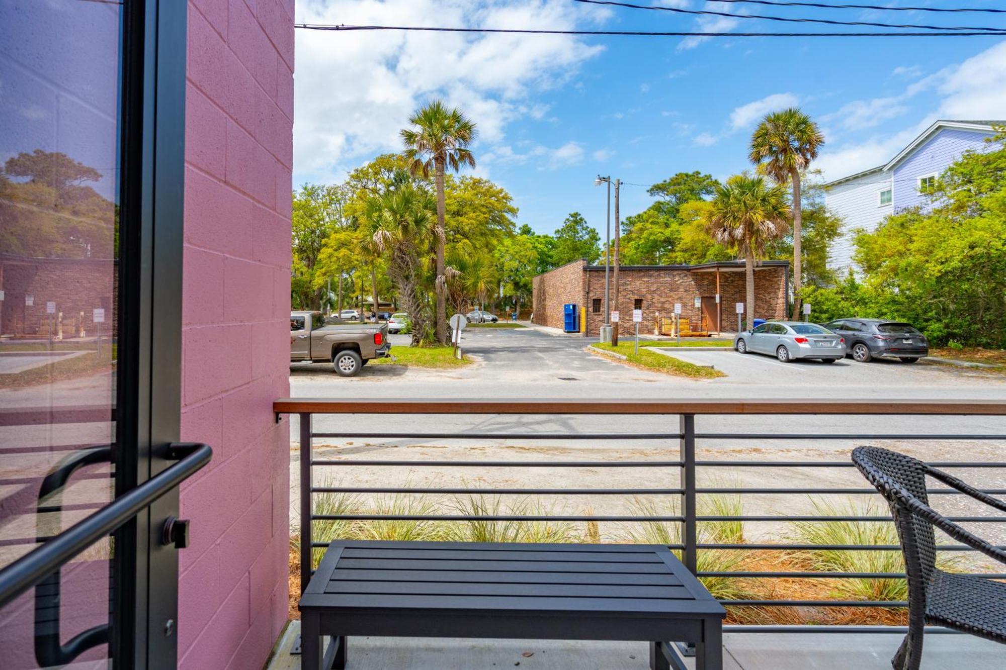 Boutique Vera In The Heart Of Folly