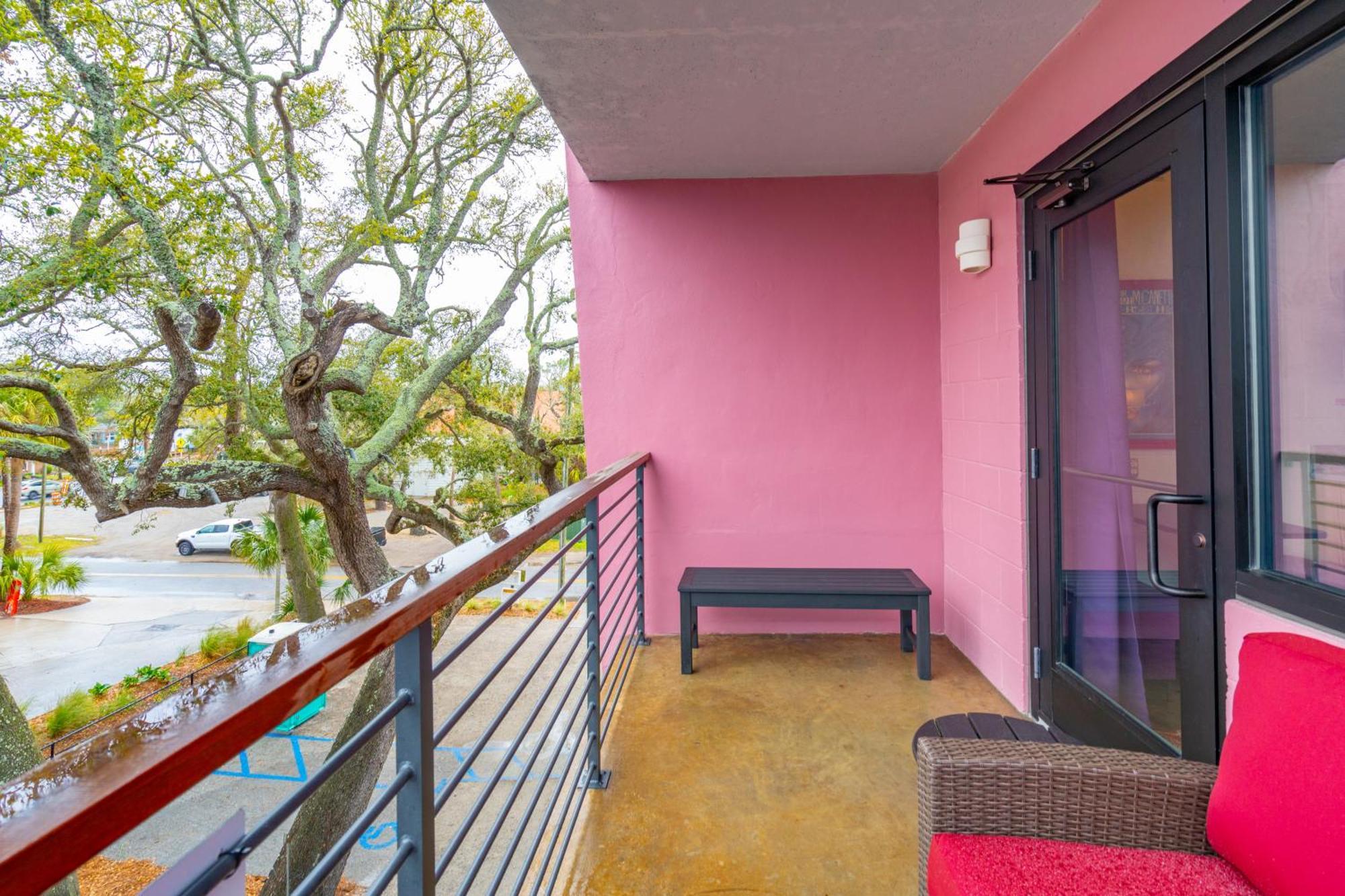Hotel Boutique Vera In The Heart Of Folly