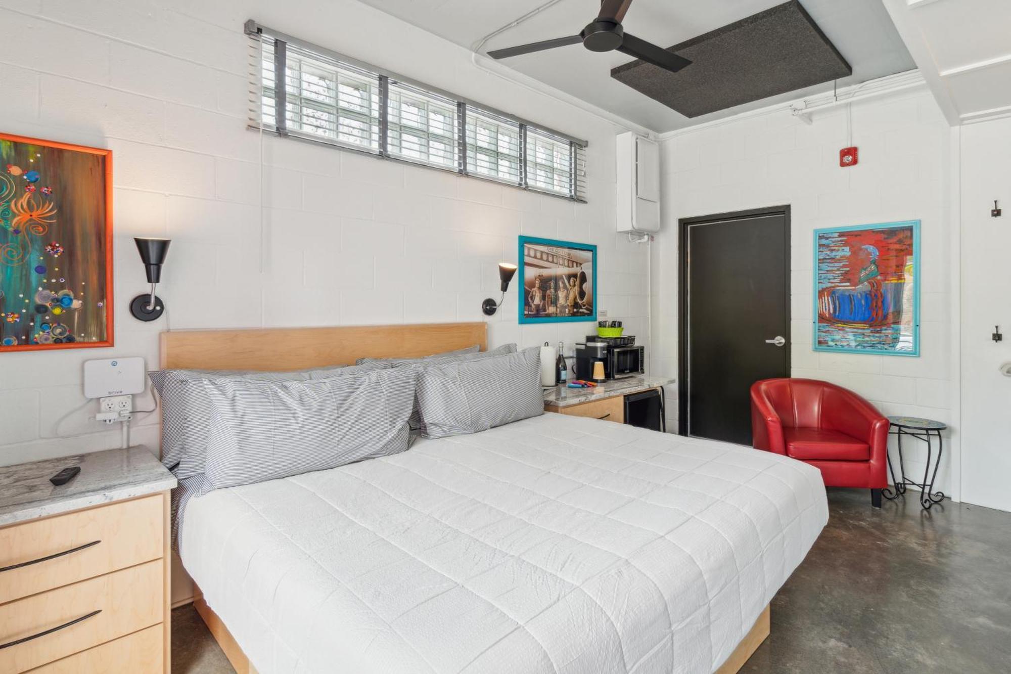 Hotel Boutique Vera In The Heart Of Folly *
