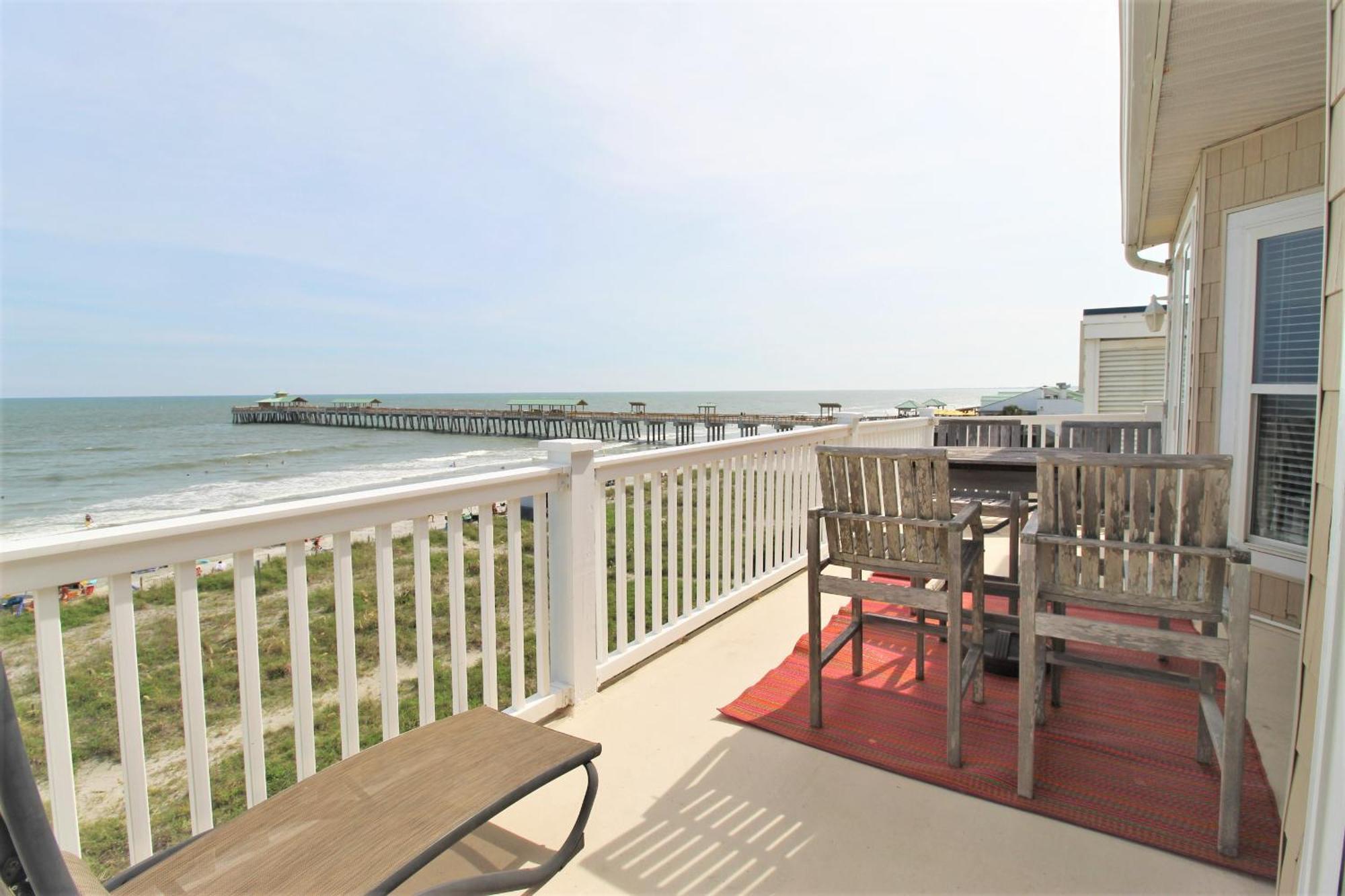 Castle In The Sky Apartment Folly Beach