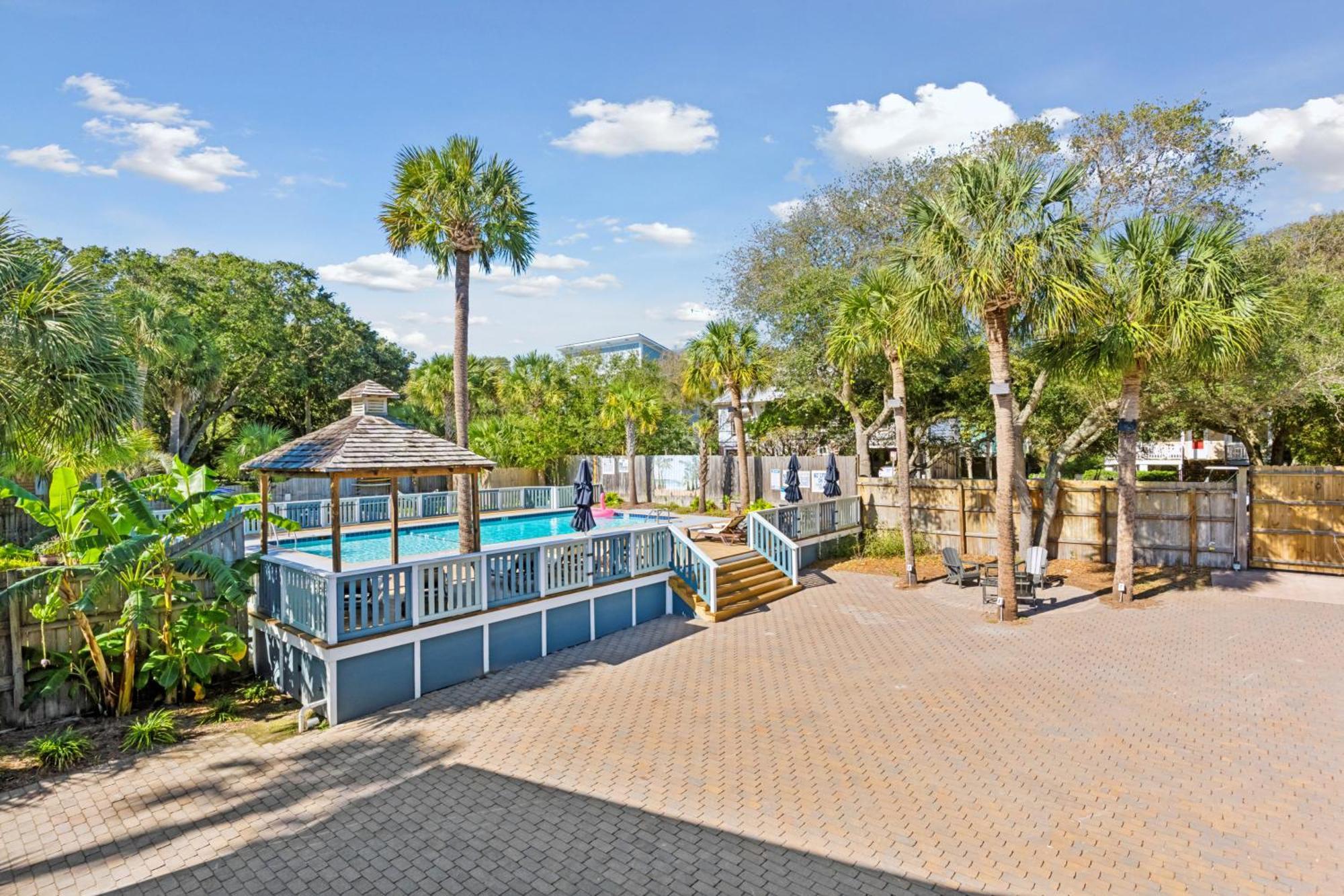 Folliday - The Falls Flyer - 14 Inn Folly Beach
