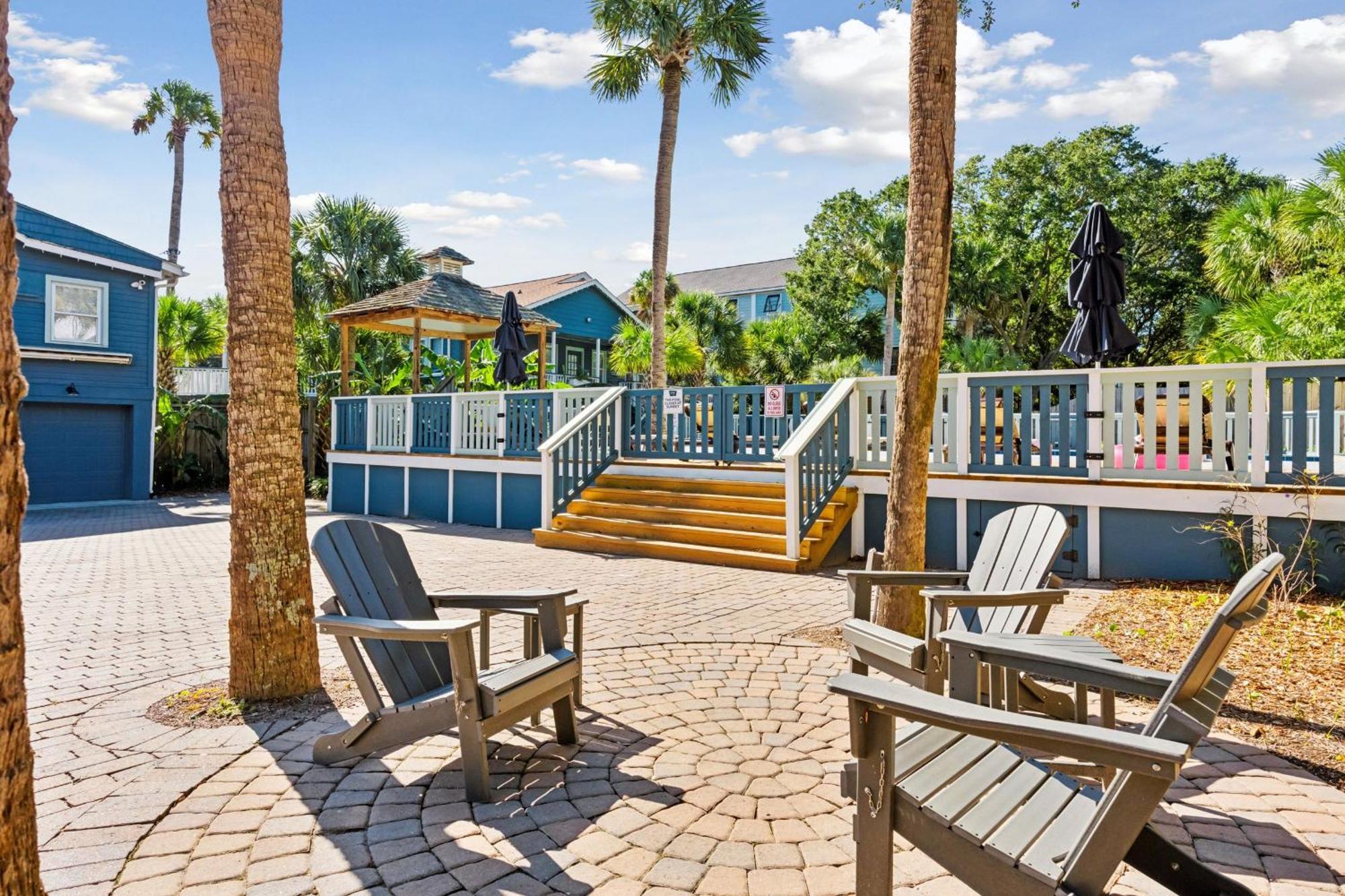 Inn Folliday - The Falls Flyer - 14 Folly Beach