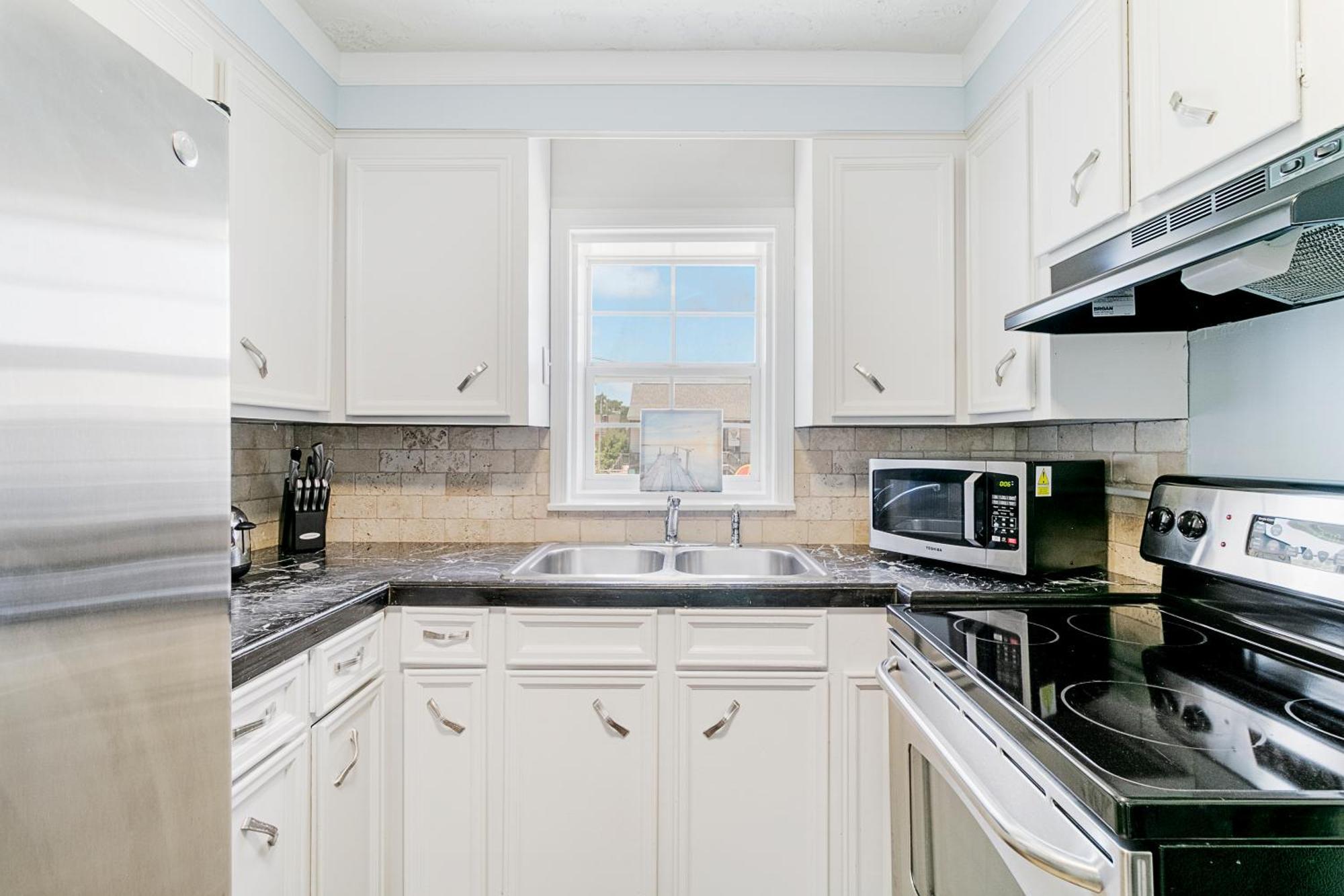 23 Center St - Sunny Side Up - Upstairs
