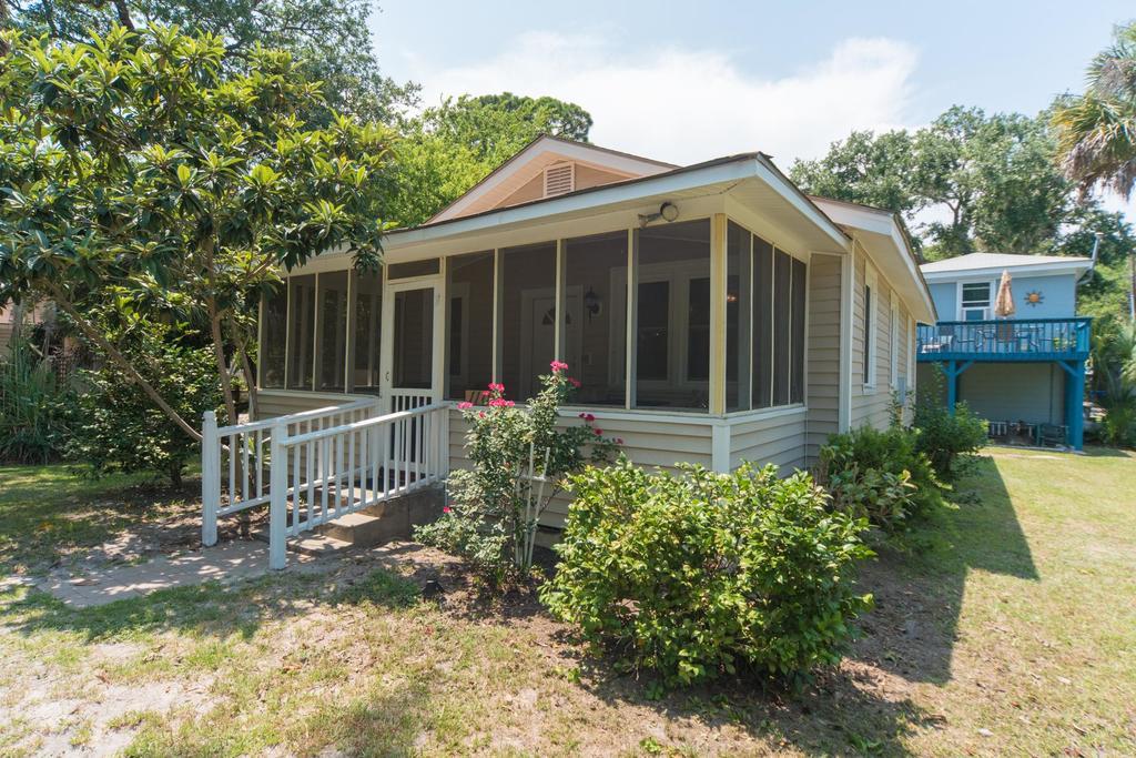 Huron W 110 * Folly Beach