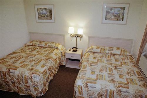 Inn Holliday Of Folly 3*