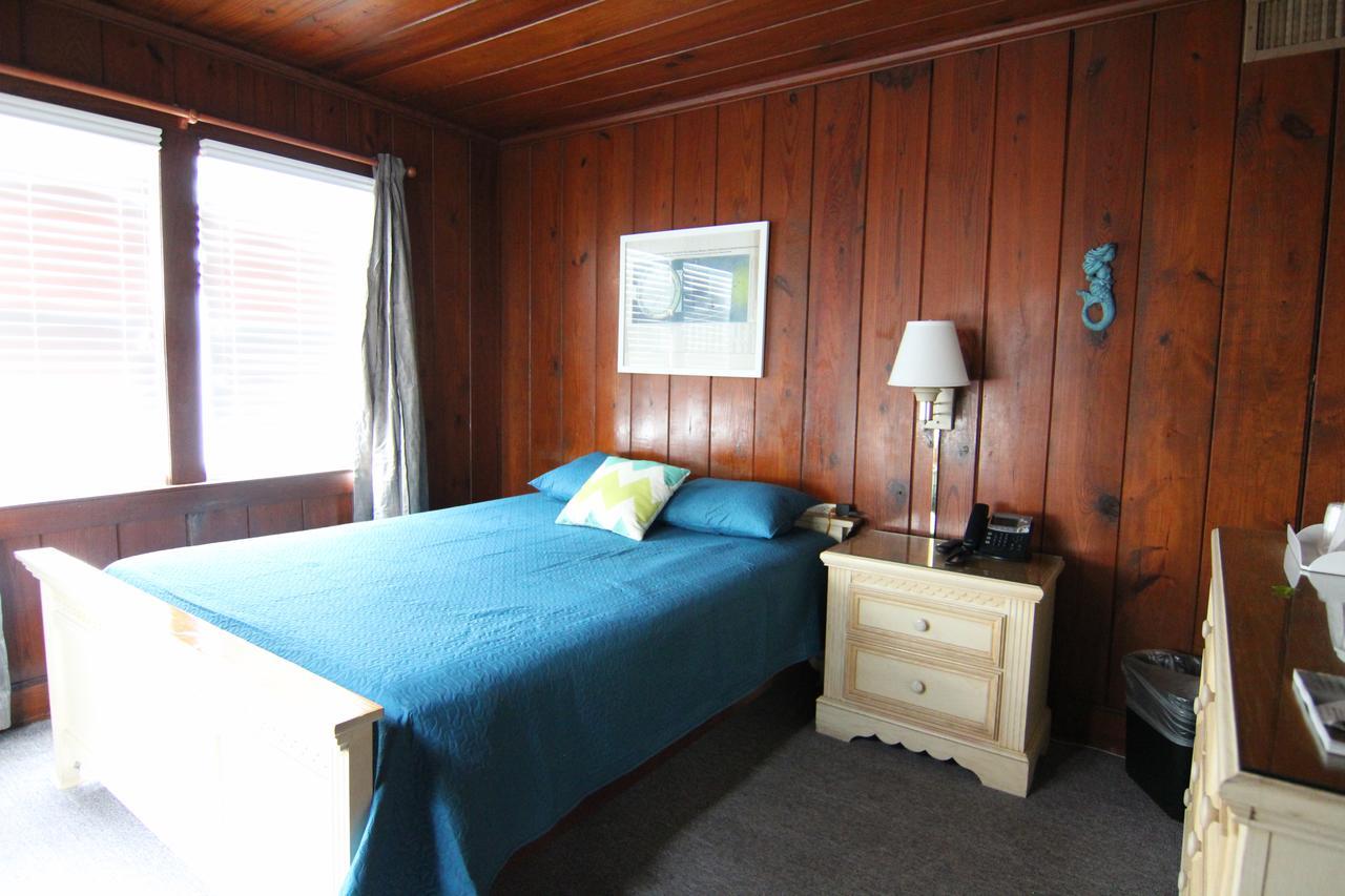 Holliday Of Folly Inn 3*