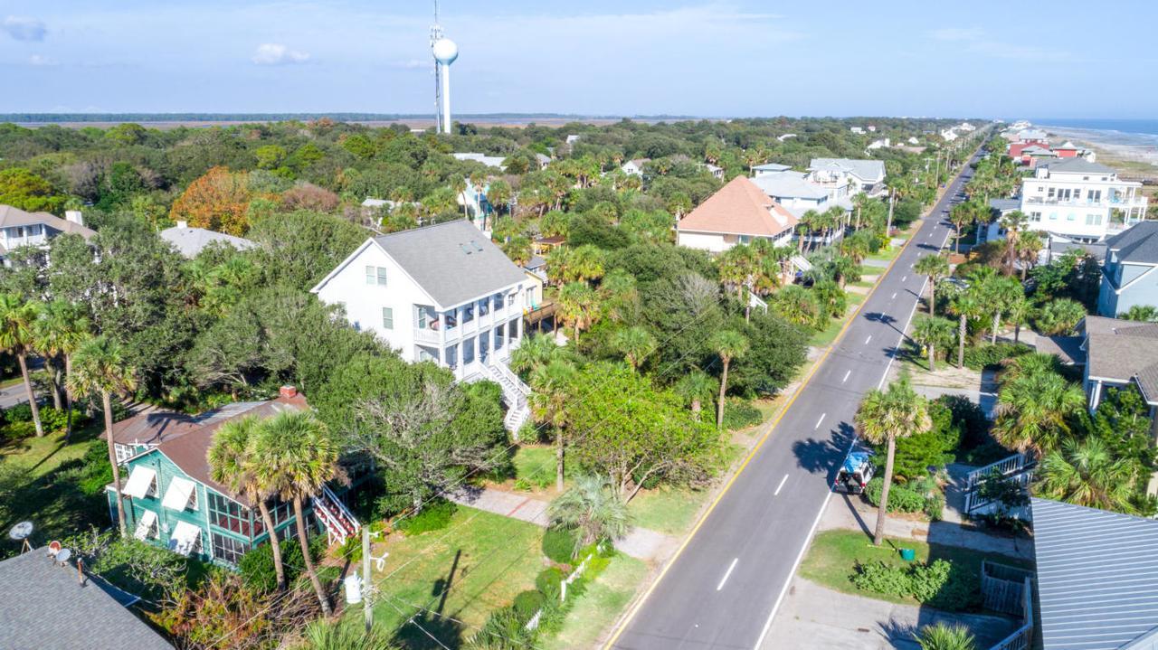 406 E Arctic Folly Beach