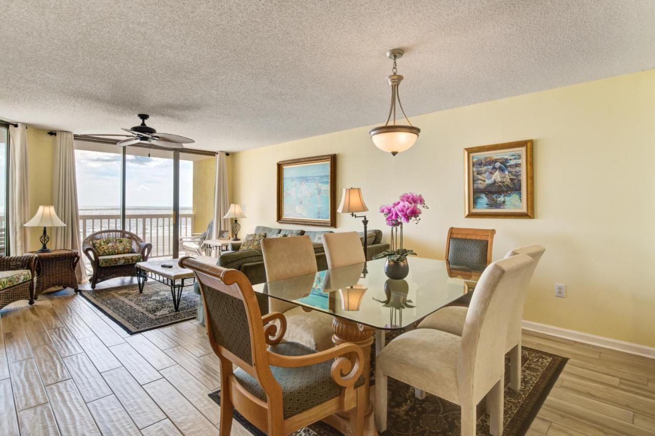 Charleston Oceanfront Apartment *