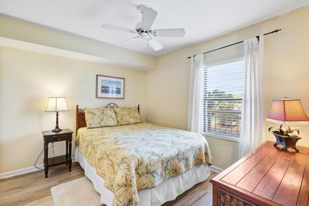 Charleston Oceanfront Apartment *